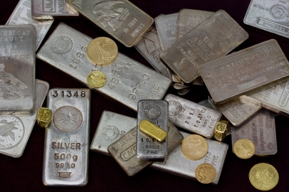 Comparing Precious Metals and Numismatics 